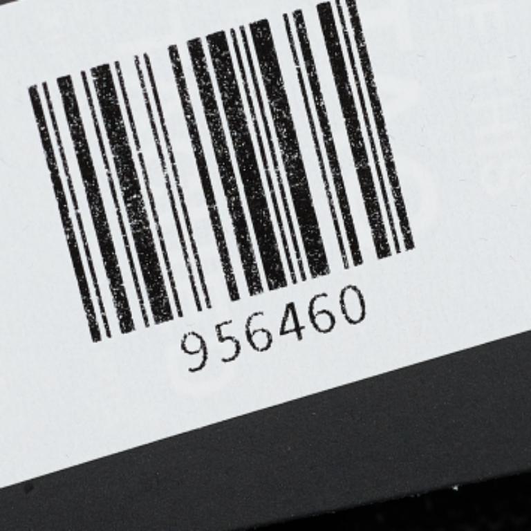 Emporio Armani Top senza maniche in maglia nera S In condizioni buone in vendita a Dubai, Al Qouz 2