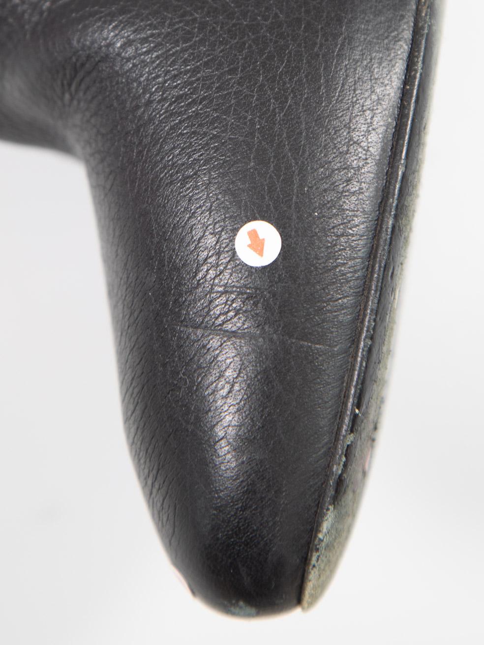 Emporio Armani Black Leather Almond Toe Zip Boots Size IT 38.5 For Sale 2