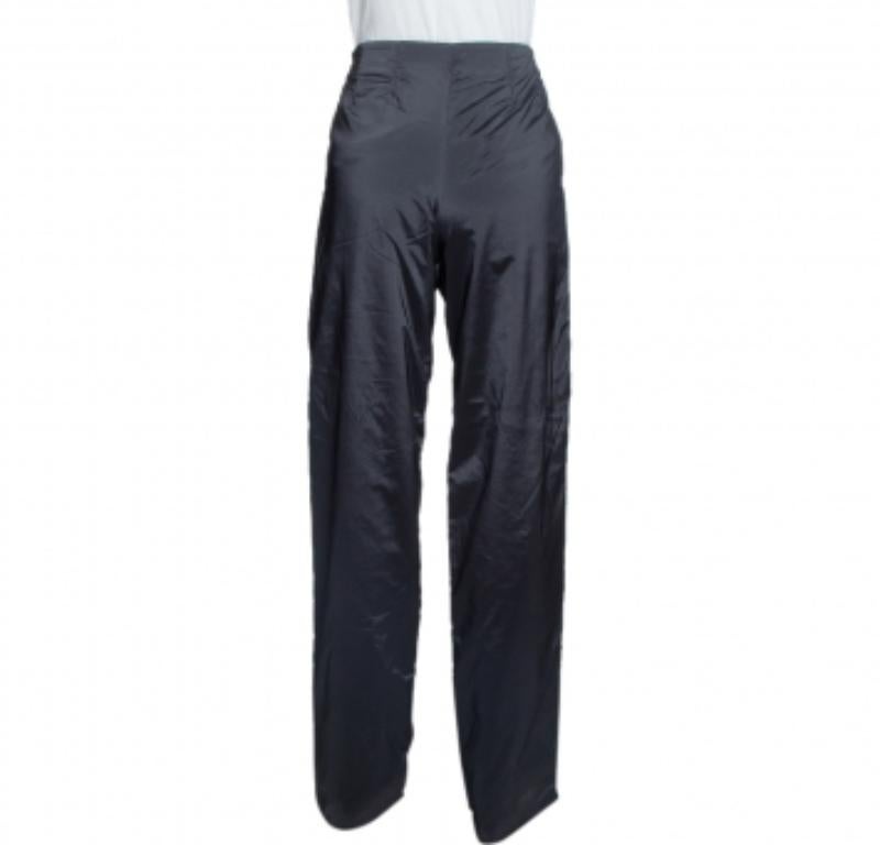 Emporio Armani Black Padded Wide Leg Pants M In Excellent Condition For Sale In Dubai, Al Qouz 2