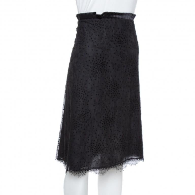 Women's Emporio Armani Black Pleated Waist Detail & Floral Lace Short Skirt M For Sale