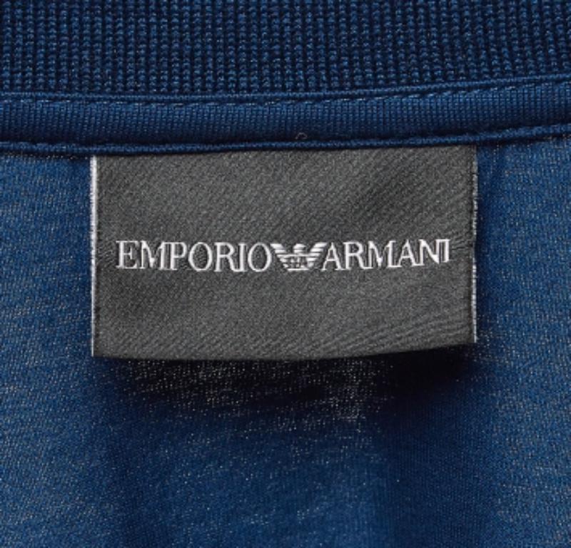 Emporio Armani Polo in maglia di cotone blu S In condizioni buone in vendita a Dubai, Al Qouz 2