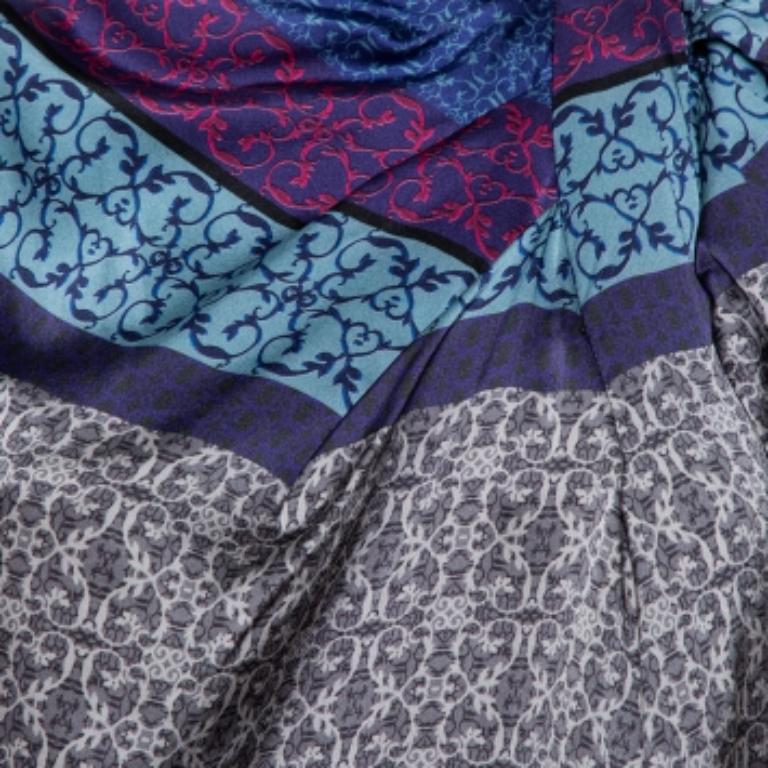 Emporio Armani Blue Printed Silk Draped Neck Detail Shift Dress M In Excellent Condition For Sale In Dubai, Al Qouz 2