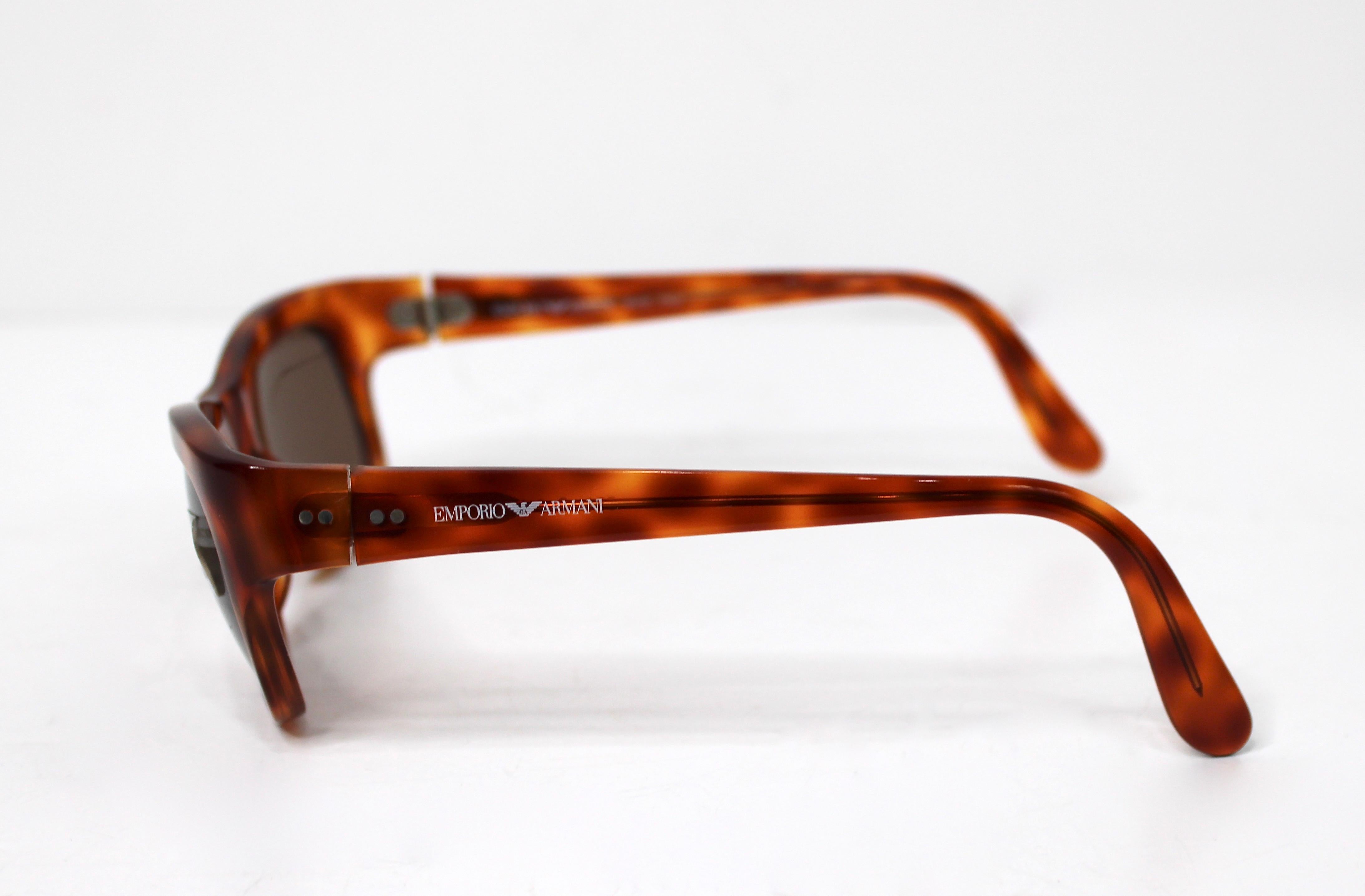 Gafas de sol Wayfarer de acetato de tortuga marrón Emporio Armani, circa años 90 Marrón en venta