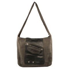 Bolso Tote sobredimensionado EMPORIO ARMANI de piel con parche de lona revestida de color carbón