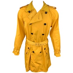 EMPORIO ARMANI David Line - Manteau à ceinture en polyester jaune avec épaulettes, taille 38