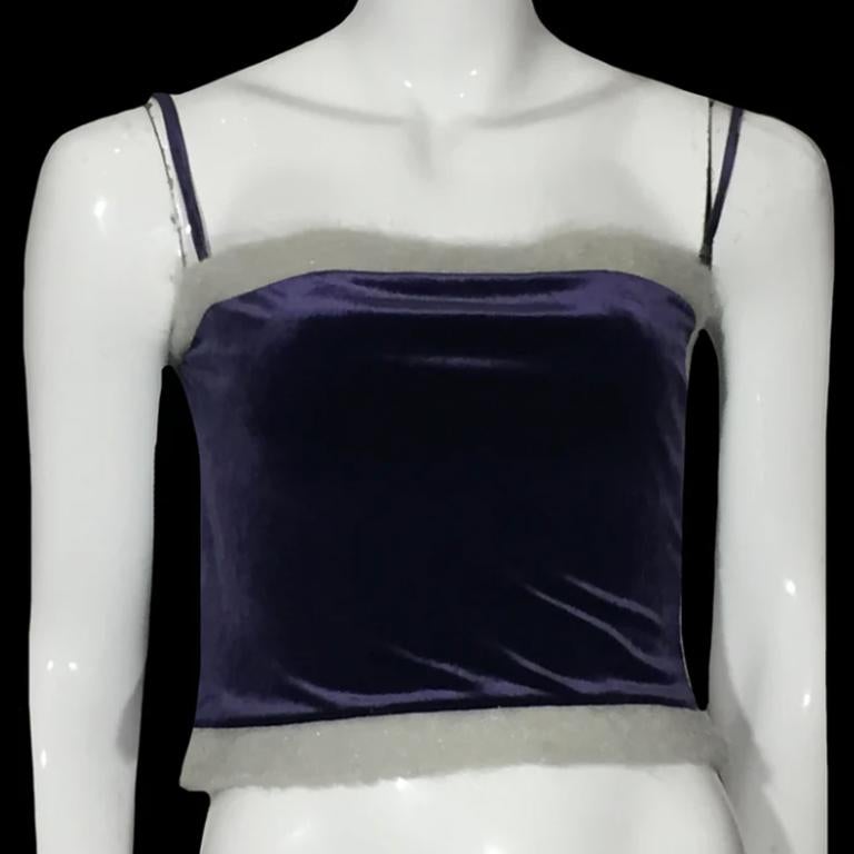 EMPORIO ARMANI FW2000 Purple velvet bustier with grey mohair side

Tag EMPORIO ARMANI

Size S/M

Width 70 - Length 30cm ( + sleeve = 13cm )

Fabric 1

90% polyester - 10% elasthan

 

Fabric 2

50% nylon - 50% mohair

Close with a zip on the side

