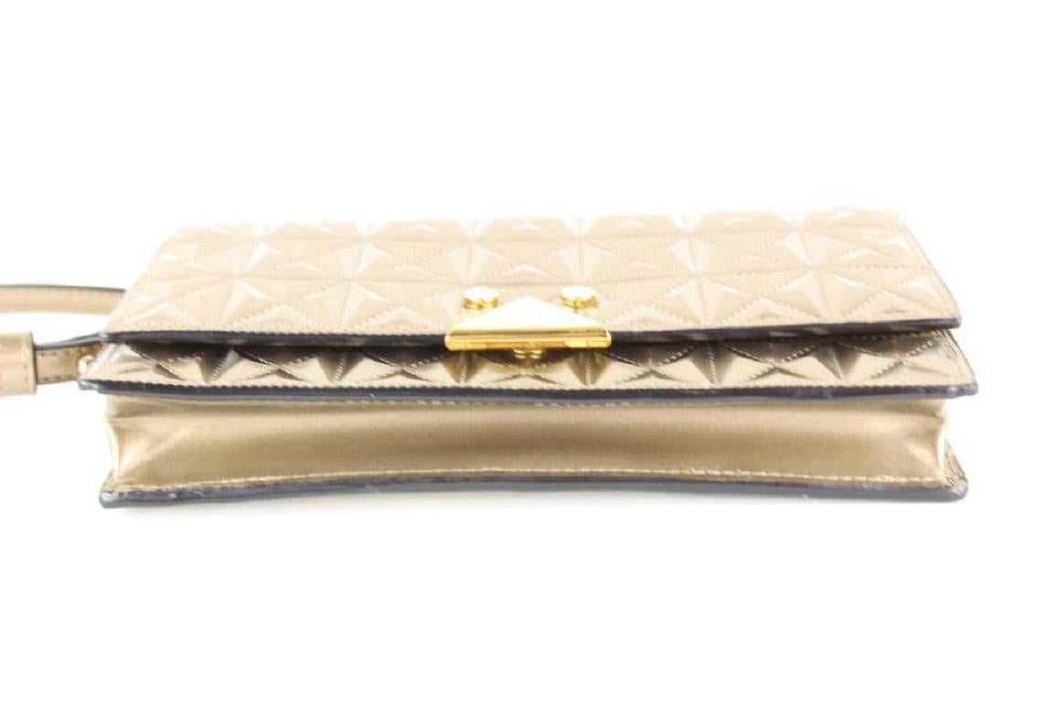 Emporio Armani Gold Geometric Quilted Crossbody Flap Bag 12AX1216 For Sale 4