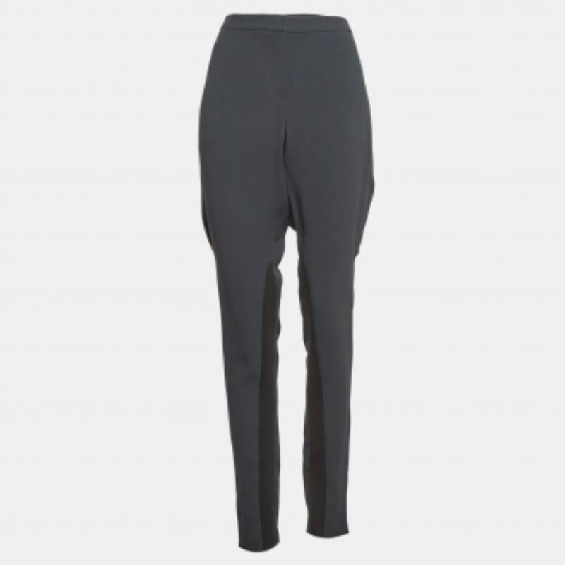 Emporio Armani Graue Hose mit Kreppeinsätzen L im Zustand „Hervorragend“ im Angebot in Dubai, Al Qouz 2