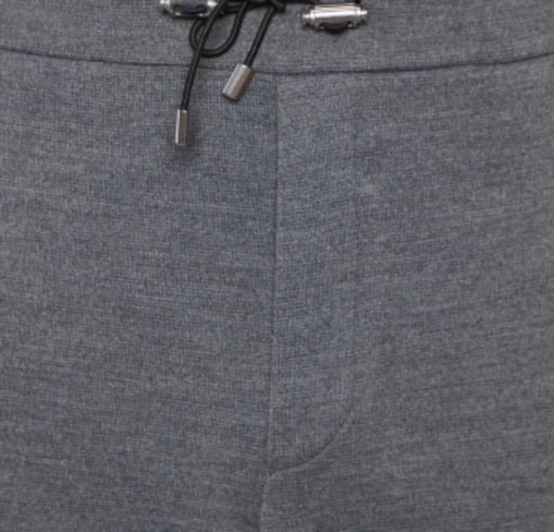 Emporio Armani Pantaloni jogger in maglia grigia XL in vendita 1