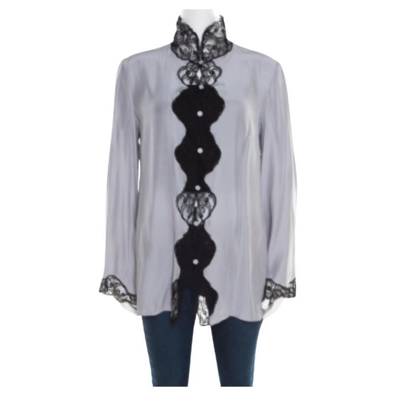 Emporio Armani Camicia con maniche svasate in seta grigia con bordi in pizzo smerlato L.L.A. in vendita