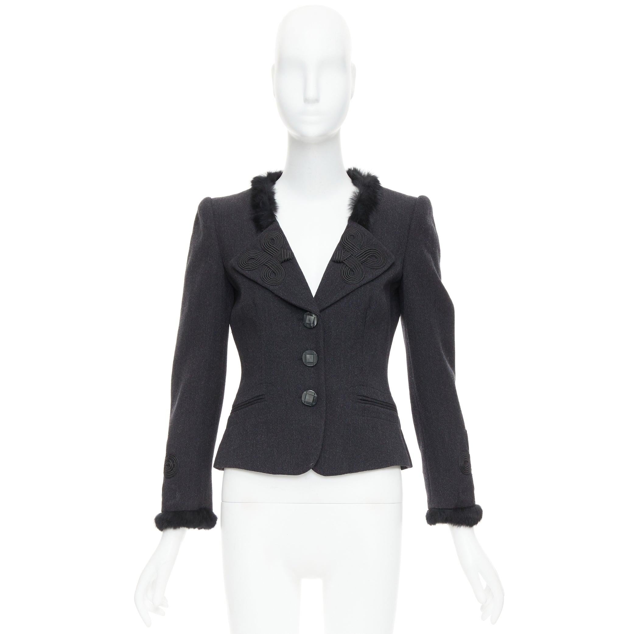 EMPORIO ARMANI grey virgin wool fur trim totem applique crop blazer IT42 M For Sale 5