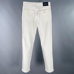 EMPORIO ARMANI - Jean droit à cinq poches en mélange de coton, blanc et noir, modèle « Marked 26 »