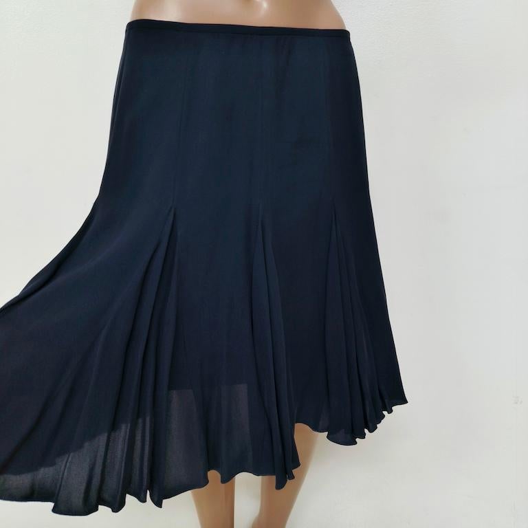 Emporio Armani Midnight-Blue Wool-Blend Knife-Pleat Midi Skirt en venta 2