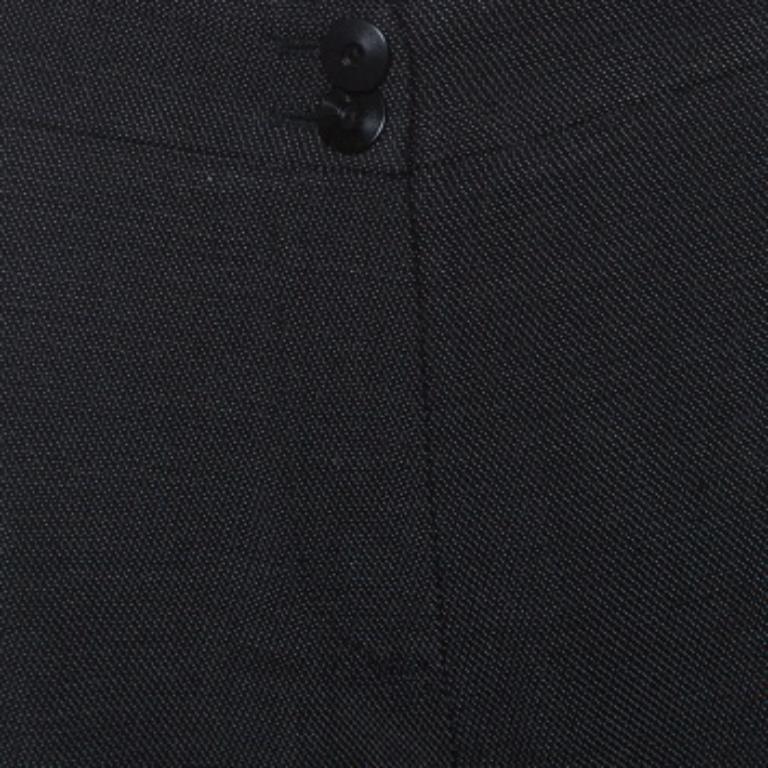 Emporio Armani Pantaloni sartoriali in lana monocromatica Dot Dot Dot M. In condizioni buone in vendita a Dubai, Al Qouz 2