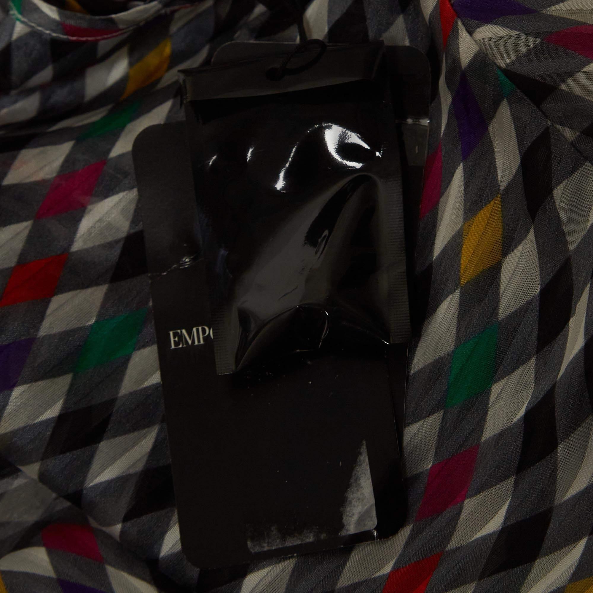Emporio Armani Top ricamato in seta a quadri multicolore S in vendita 1
