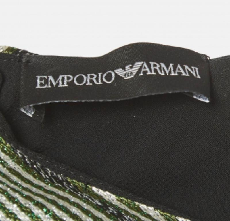 Emporio ARMANI Top de punto de lúrex multicolor sin mangas M en Excelente estado para la venta en Dubai, Al Qouz 2