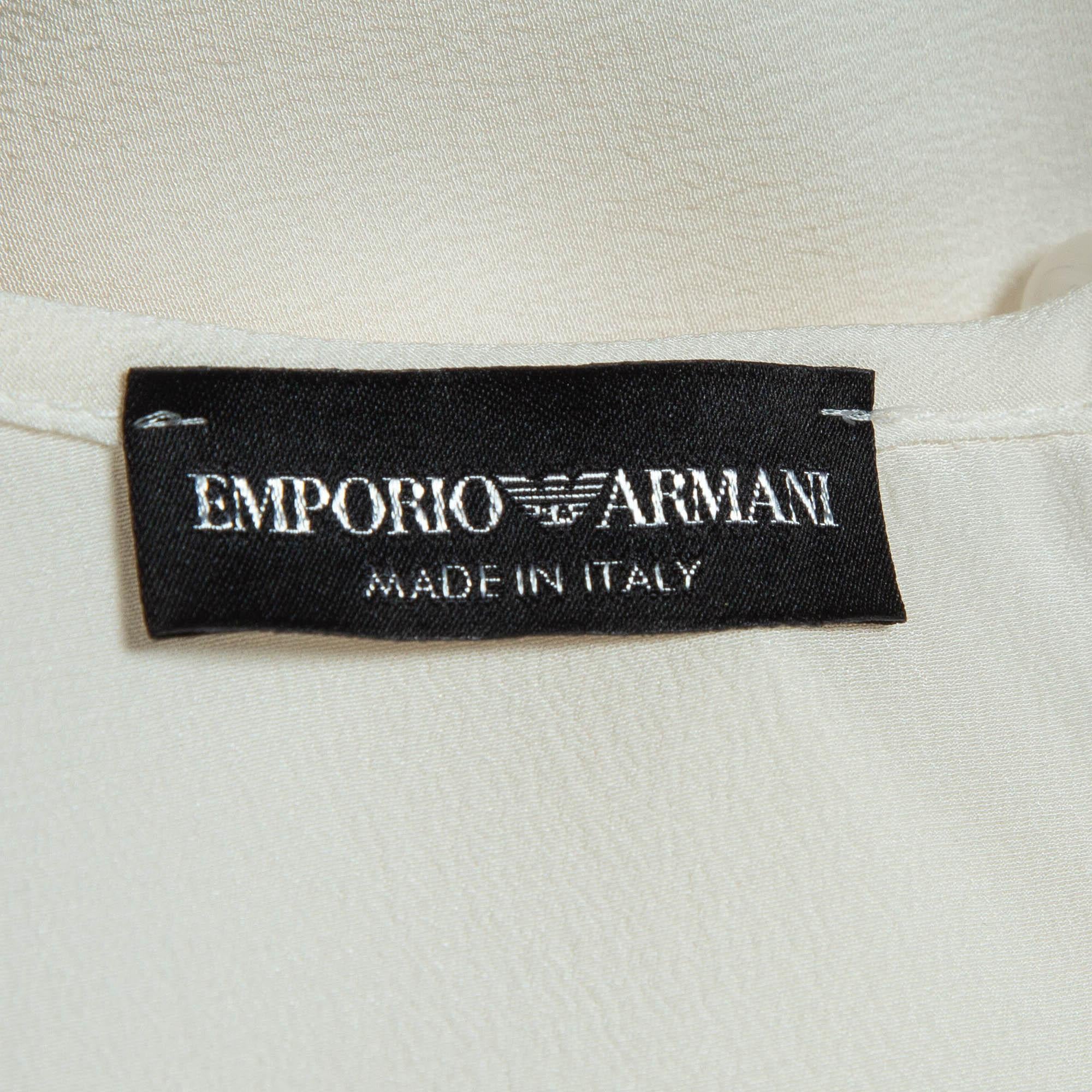 Emporio Armani Off White Embellished Silk Short Sleeve Blouse L In Excellent Condition For Sale In Dubai, Al Qouz 2