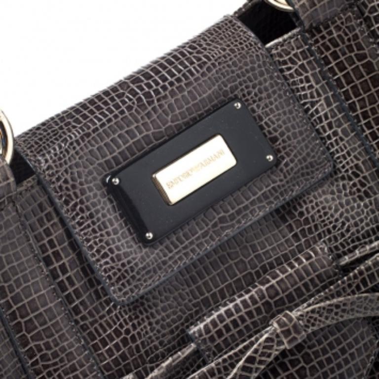Emporio Armani Olivgrüne Tasche mit Krokoprägung aus Leder mit Vordertasche Damen im Angebot