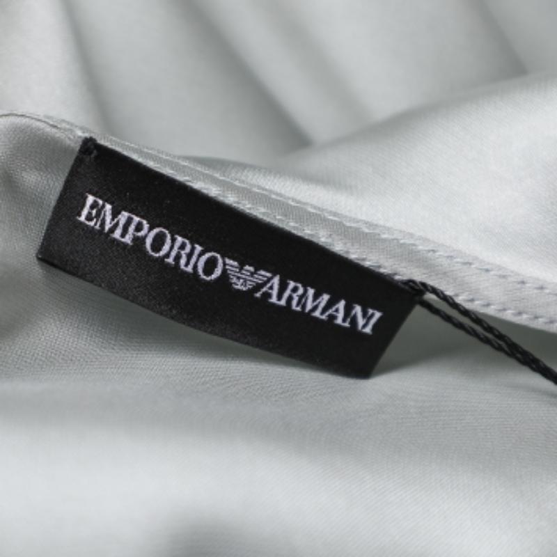 Emporio Armani Pale Green Silk Layered Sleeveless Button Front Top M In Good Condition For Sale In Dubai, Al Qouz 2