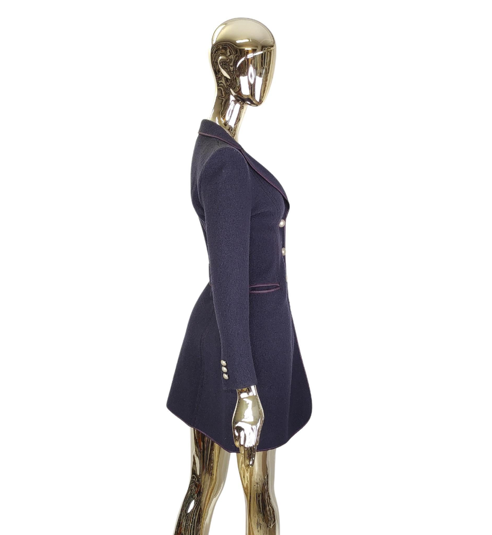 Emporio Armani purple wool coat In Good Condition For Sale In Milano, IT