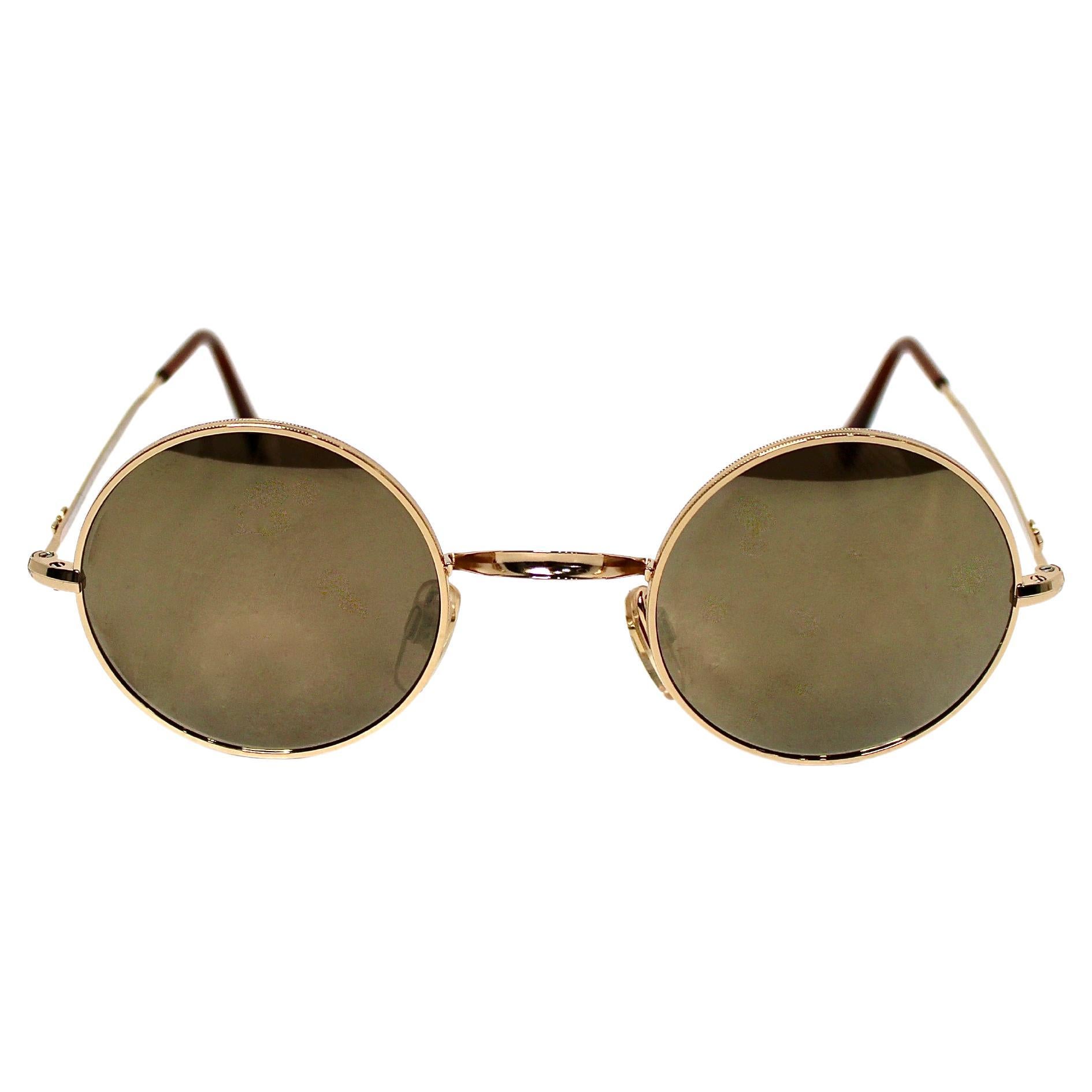 How can I tell if Giorgio Armani sunglasses are fake?