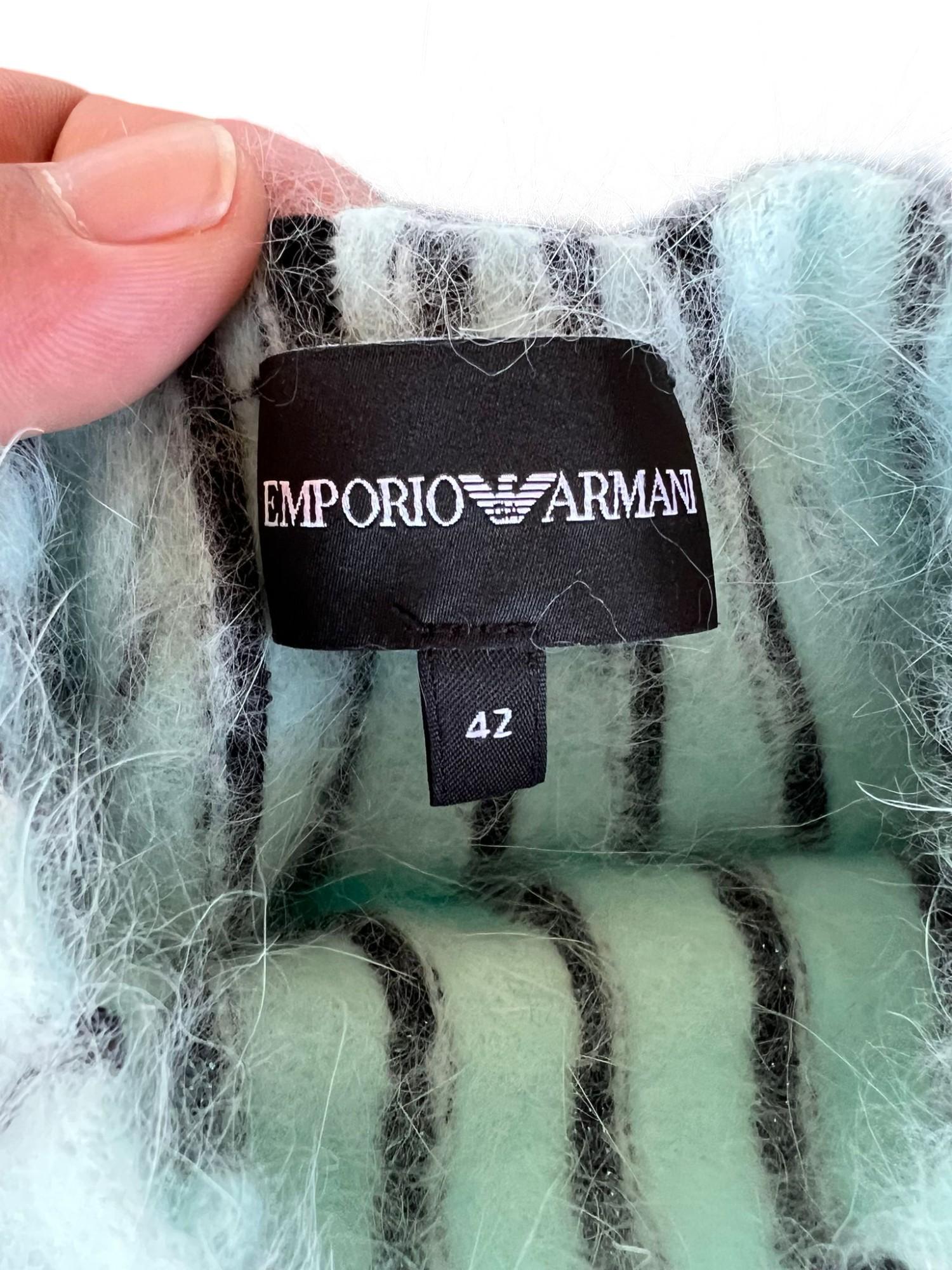Emporio Armani S/S 2020 Fuzzy Alpaca Mohair Striped Sweater Pour femmes en vente