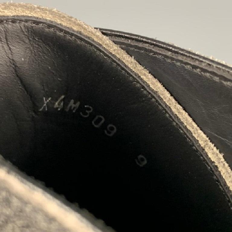 EMPORIO ARMANI - Bottes noires en cuir vieilli à lacets, taille 10 en vente 1