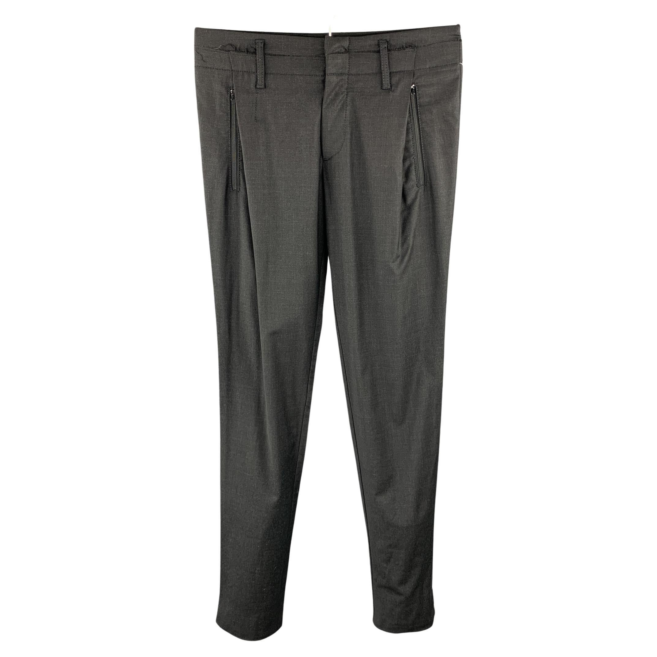 EMPORIO ARMANI Taille 30 Pantalon casual en laine mélangée noire en vente
