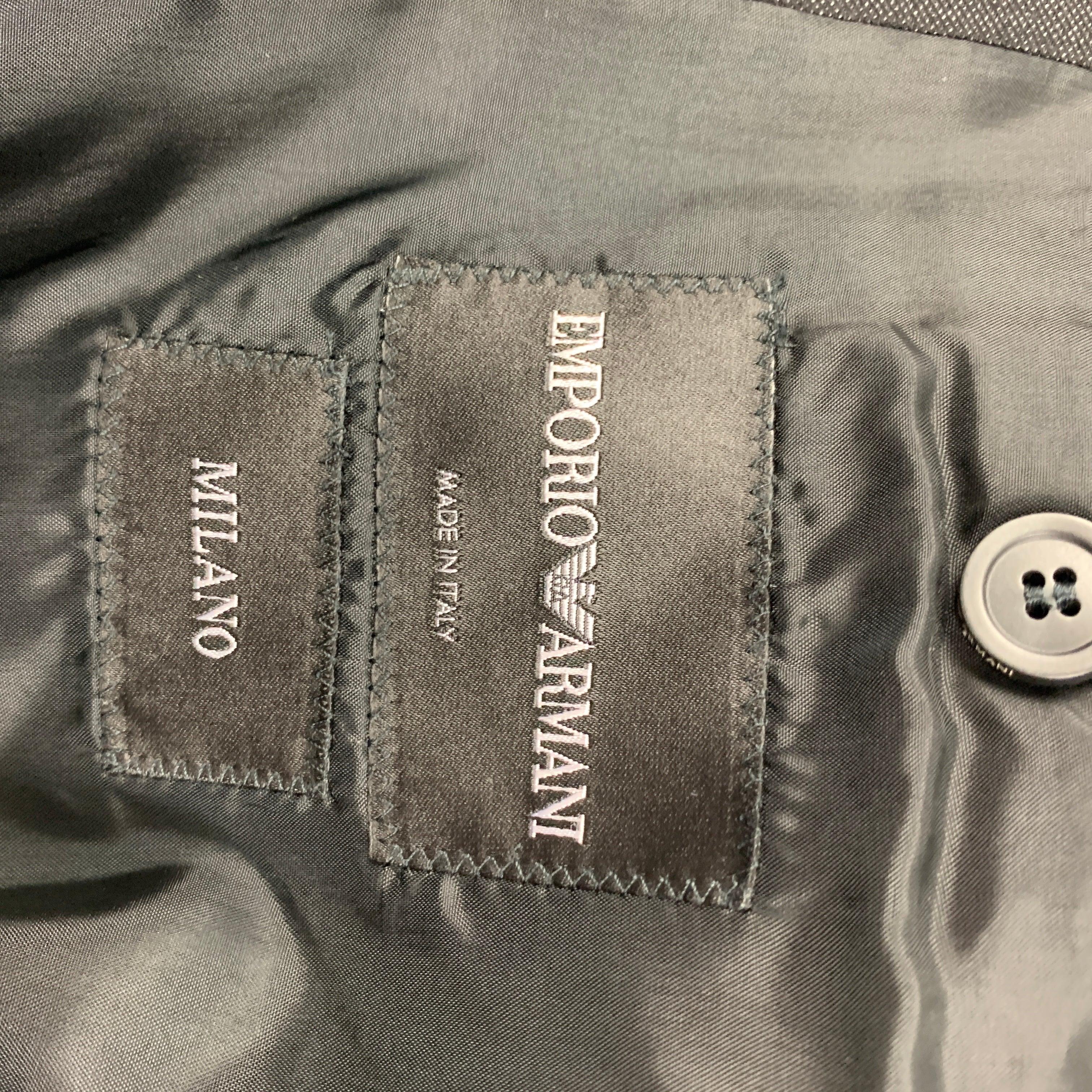 EMPORIO ARMANI Size 36 Charcoal Wool Peak Lapel Suit For Sale 5