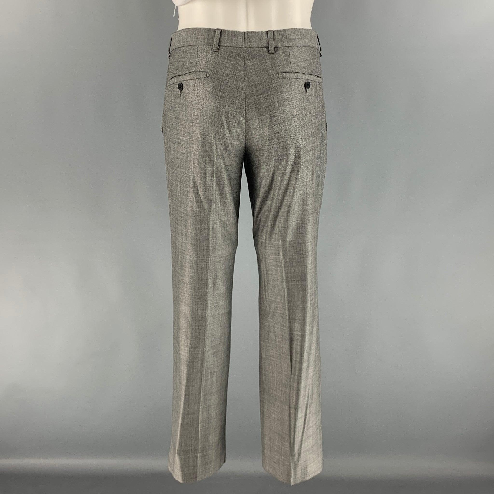 EMPORIO ARMANI Size 36 Grey Solid Wool Silk Peak Lapel  Suit For Sale 2