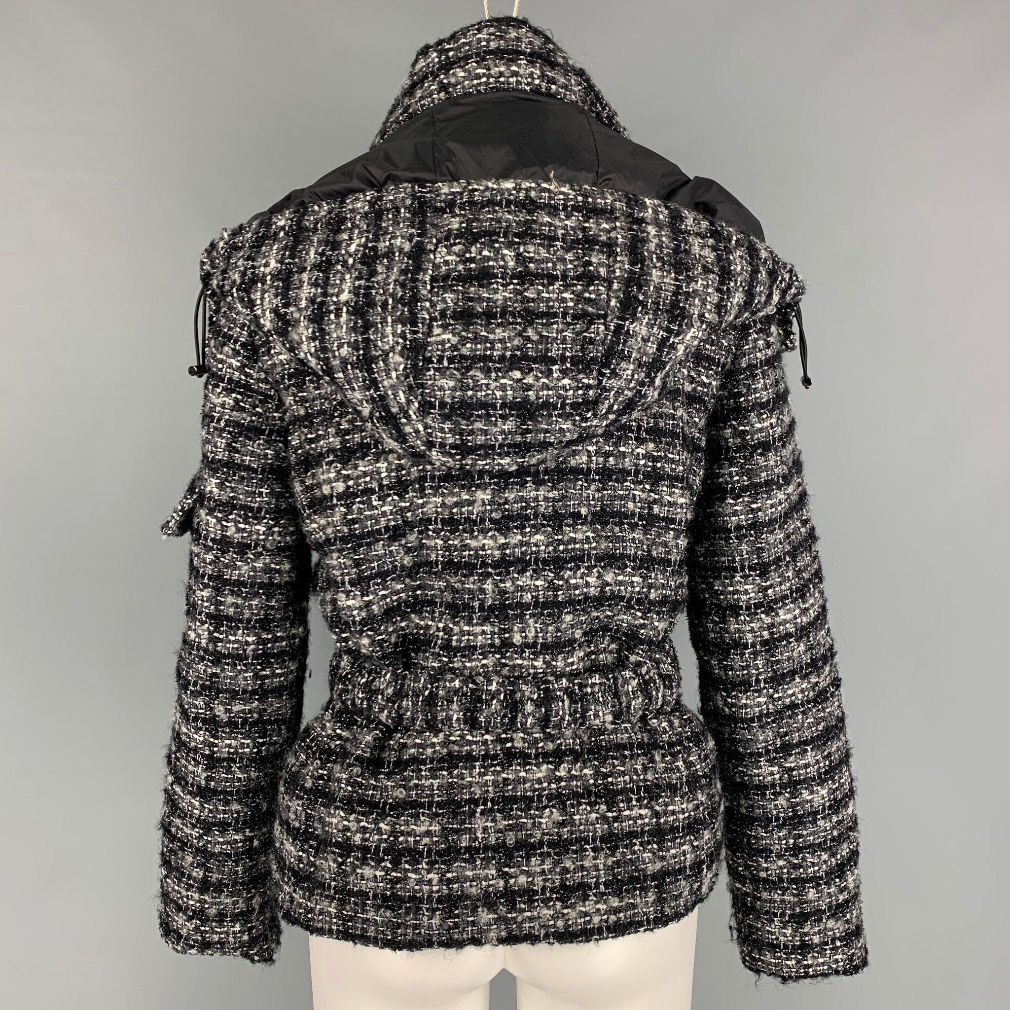 EMPORIO ARMANI Größe 4 Schwarz Weiß Grau Wolle gewebte Jacke mit Kapuze mit Kapuze im Zustand „Gut“ im Angebot in San Francisco, CA