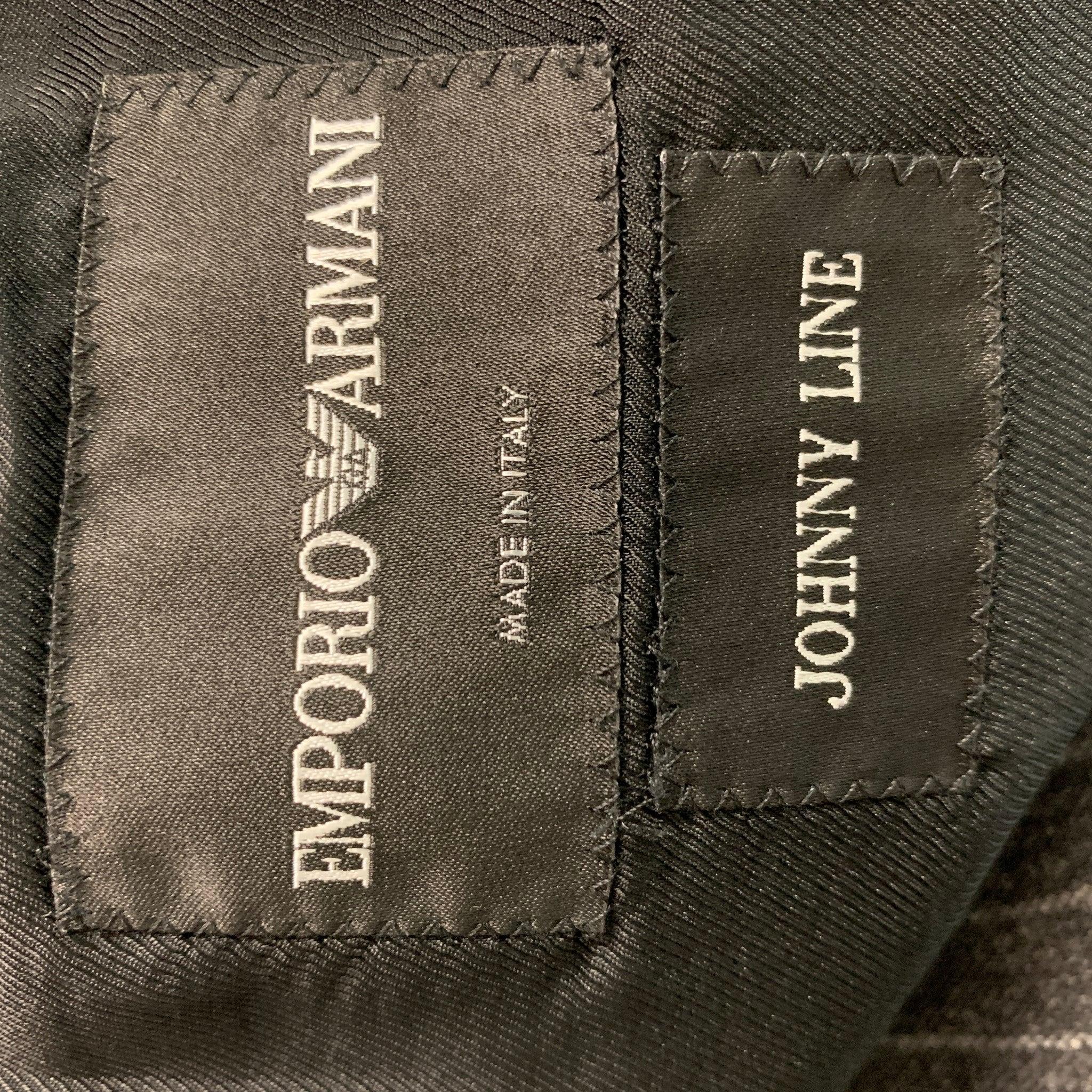 EMPORIO ARMANI - Manteau de sport gris anthracite à rayures en laine mélangée, taille 40 en vente 2