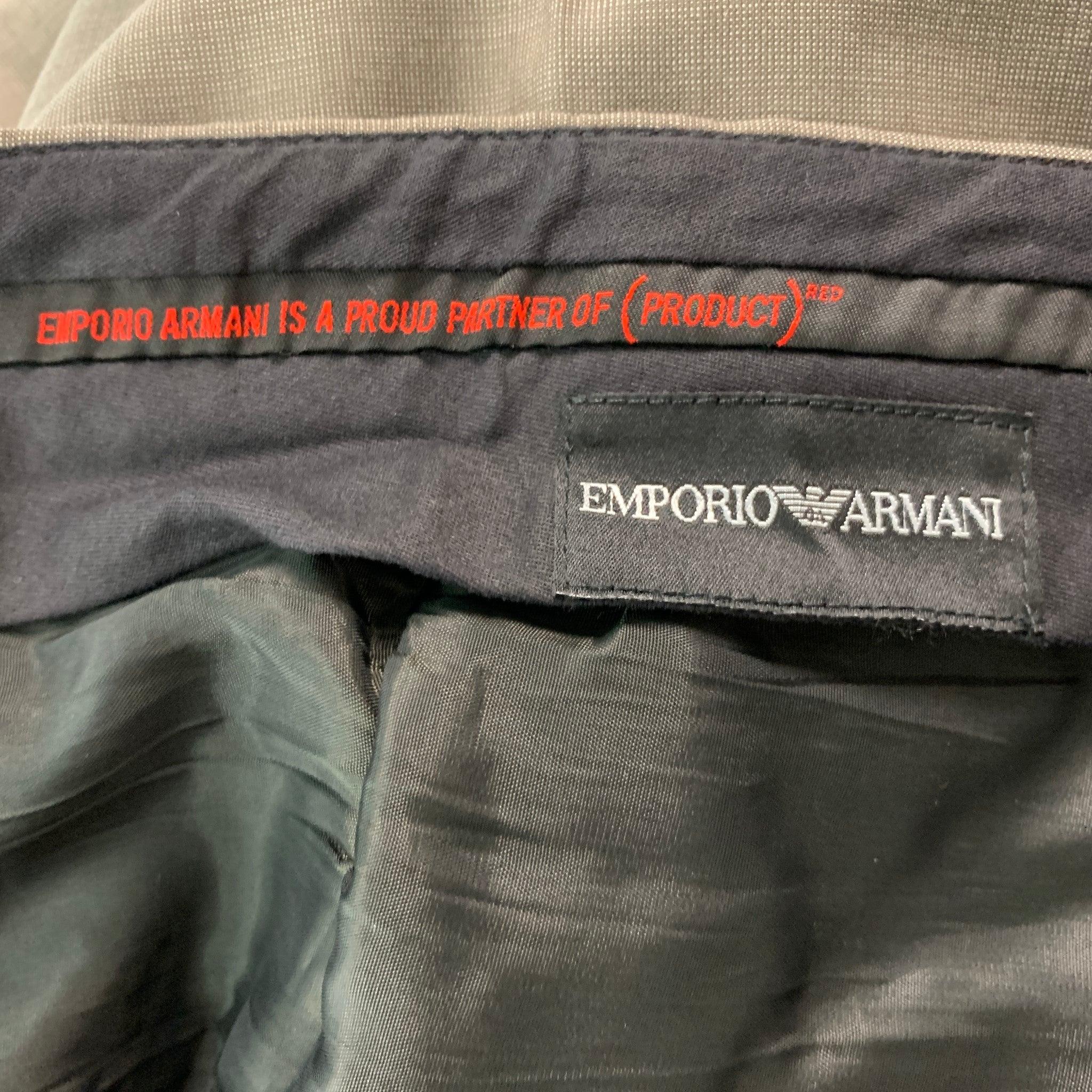 EMPORIO ARMANI Taille 42 taupe tailleur à revers en laine massive en vente 6