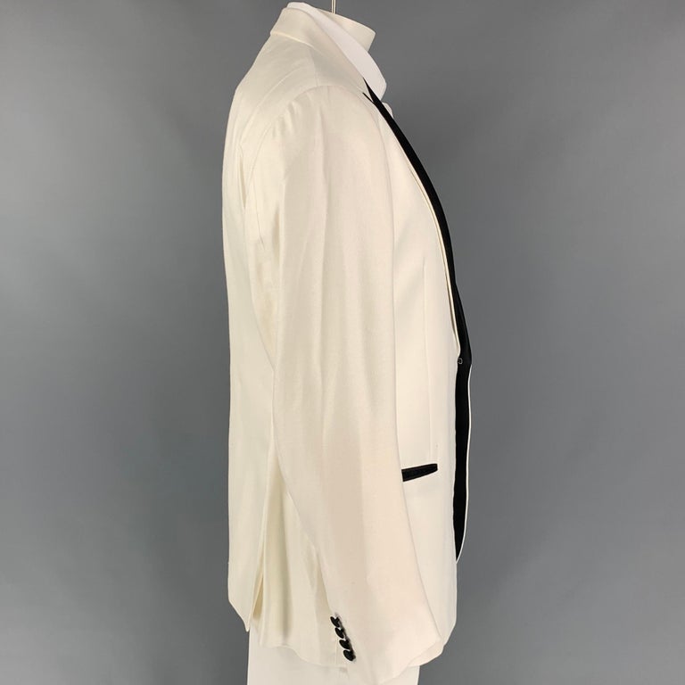 Beige EMPORIO ARMANI Size 48 White & Black Viscose Peak Lapel Sport Coat For Sale