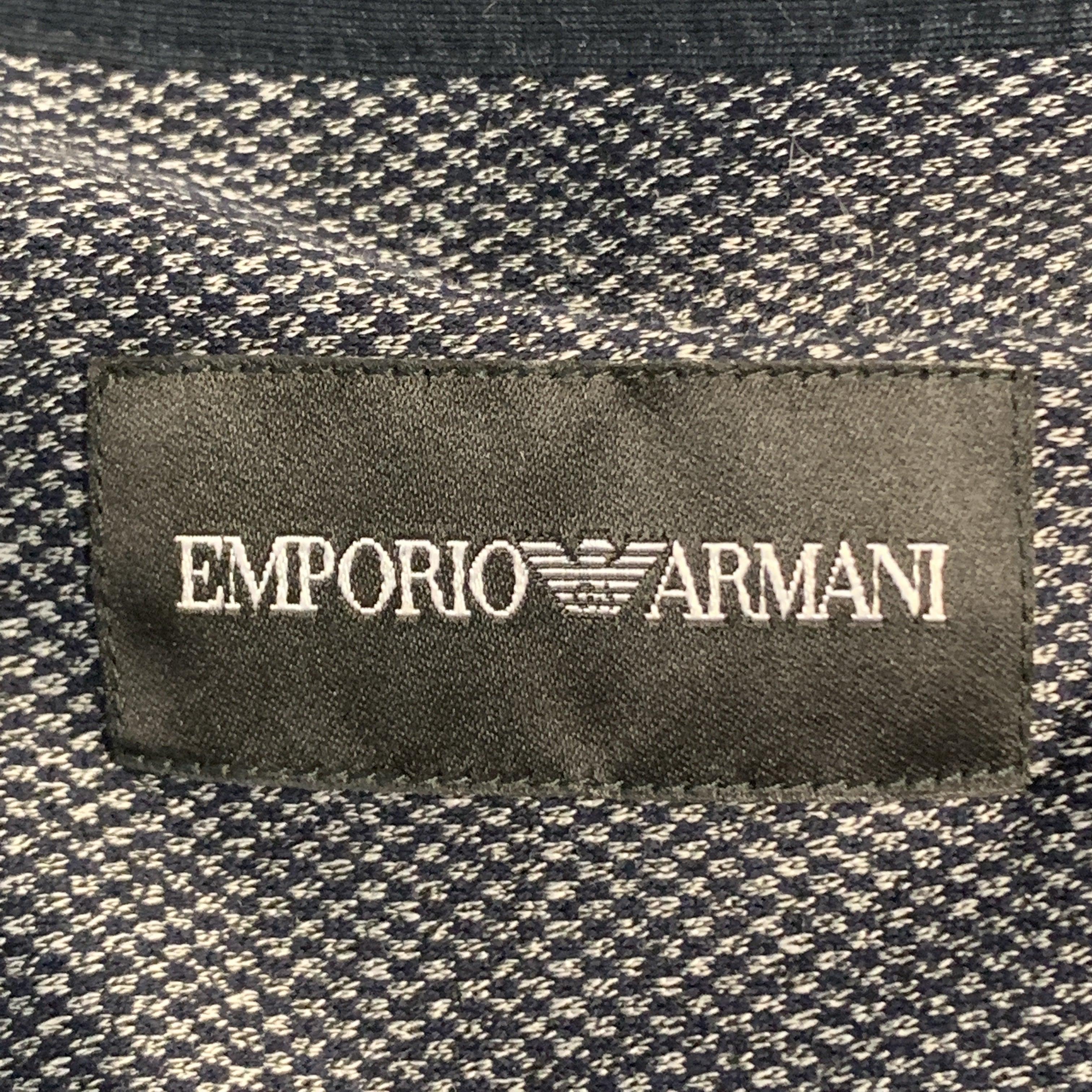 EMPORIO ARMANI Taille S, gris et bleu marine, chemise à manches longues et col haut en coton à tête de clous en vente 2