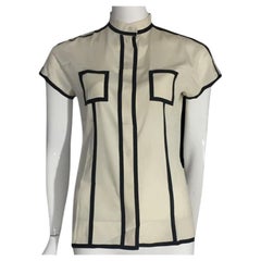 EMPORIO ARMANI - Chemise en soie crème avec détails noirs, printemps-été 2012 