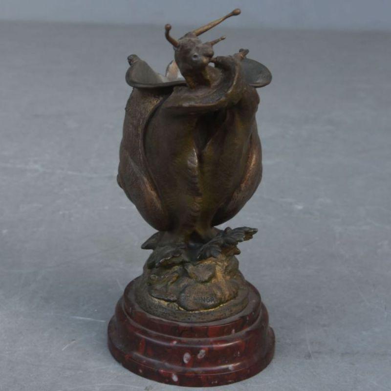 20th Century Empty Pocket Snail Red Marble Base, Early Twentieth For Sale