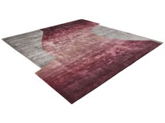 EMRYS Hand Tufted Modern Shaped Silk Rug in Mauve Colour by Hands
