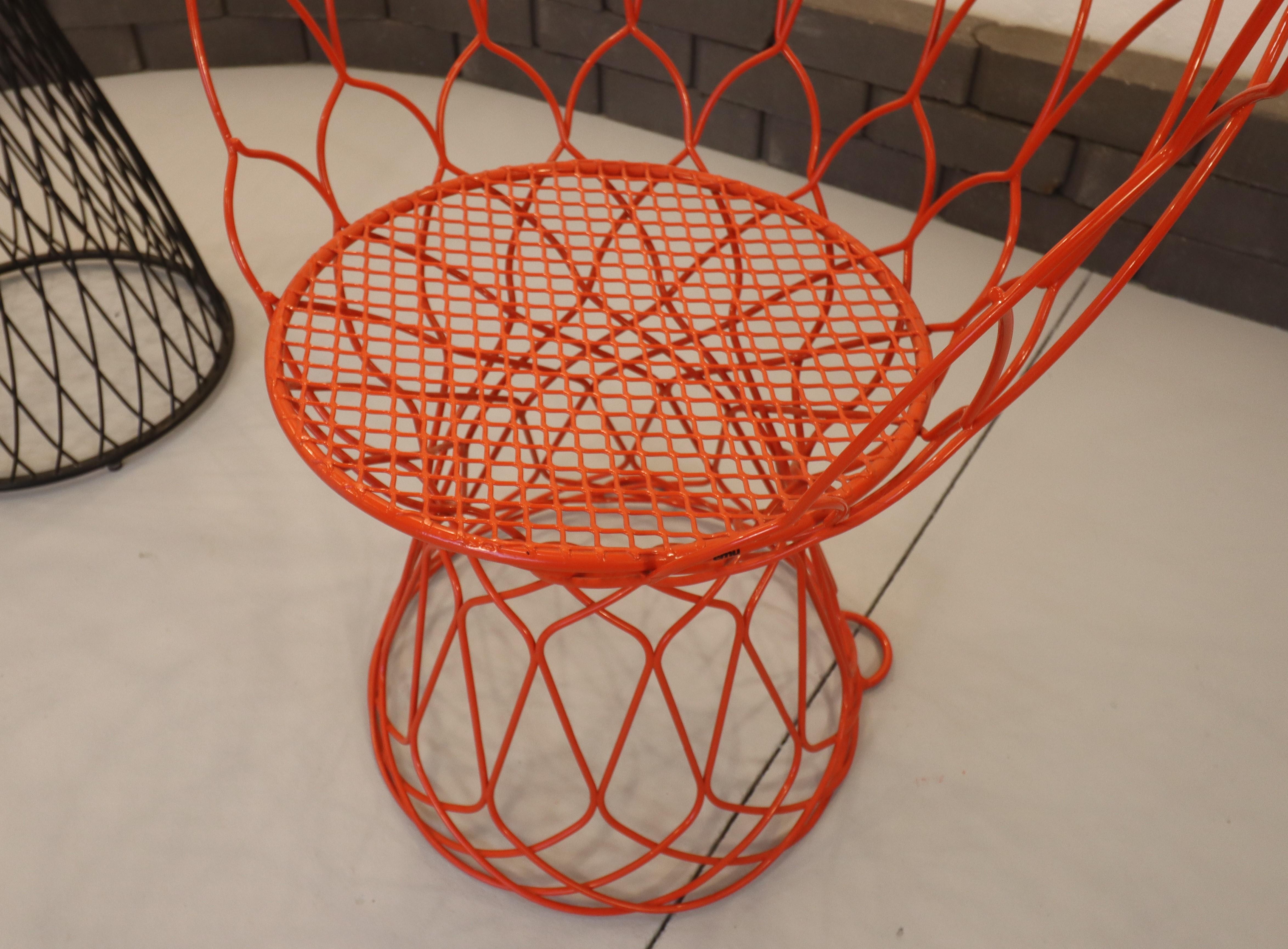 Emu Re-trouvé Collection by Patricia Urquiola Two Chairs and Table in vendita 2