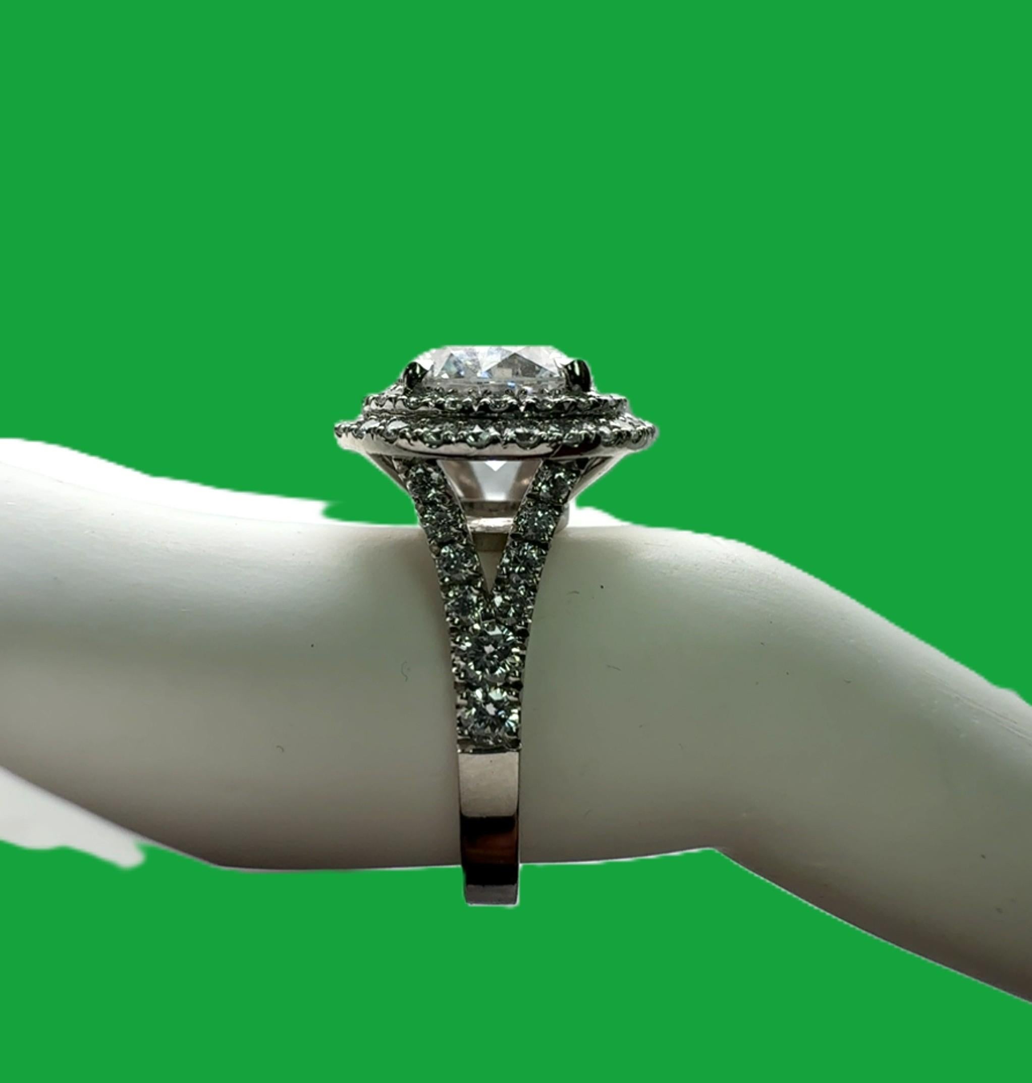 EN-RPLA - Élégante bague de fiançailles en platine avec diamant rond cultivé en laboratoire au centre en vente 5