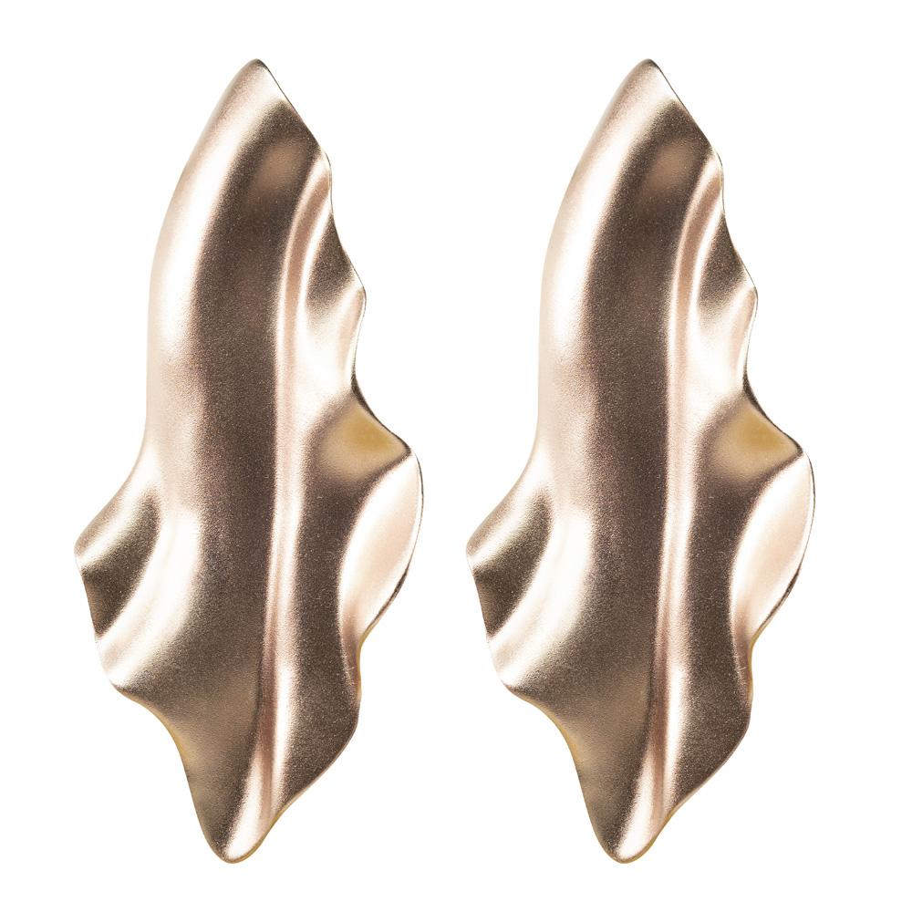 Enairo 18K Rose Gold Drop Earrings

These stunning earrings are made of 18k rose gold.

The Leizu Collection:
This collection is inspired by Leizu, the legendary Chinese empress who, according to legend, discovered sericulture and invented the silk