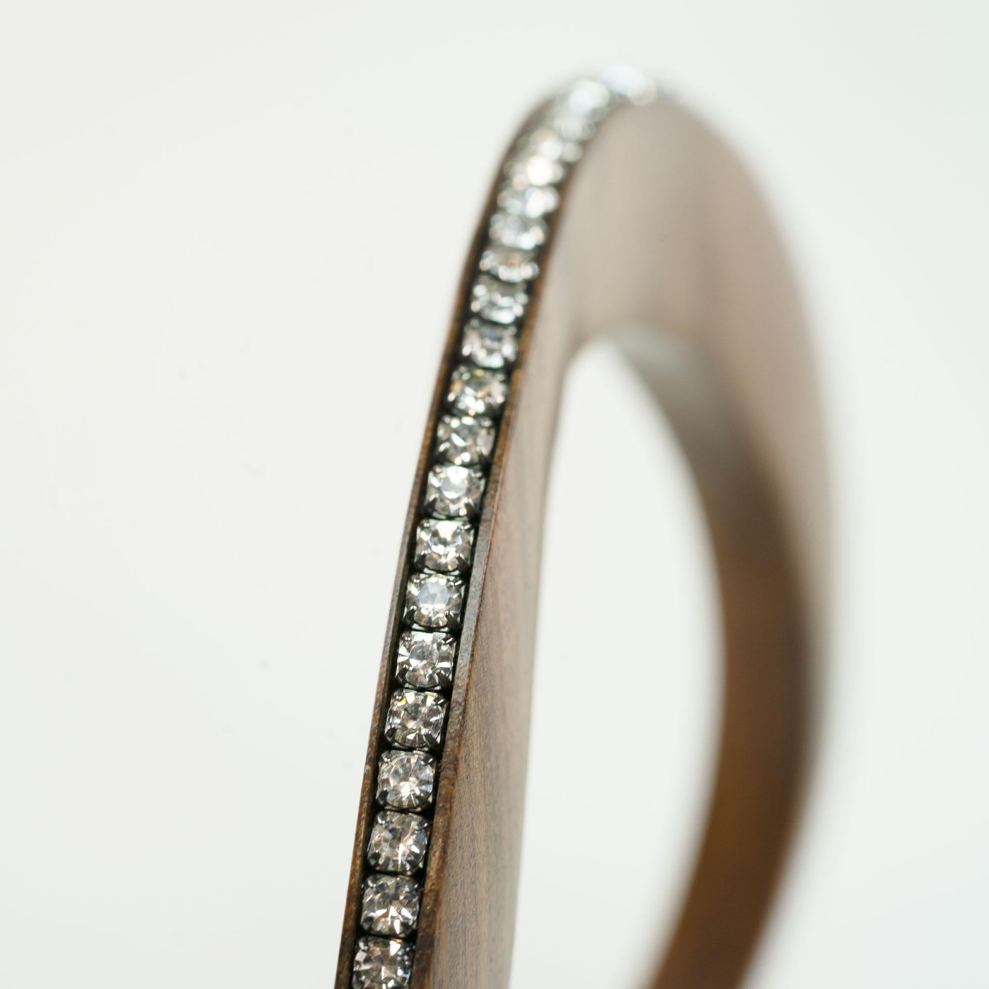 Round Cut 5.34 Carat Diamond Rosewood 18k Gold Bracelet Bangle For Sale