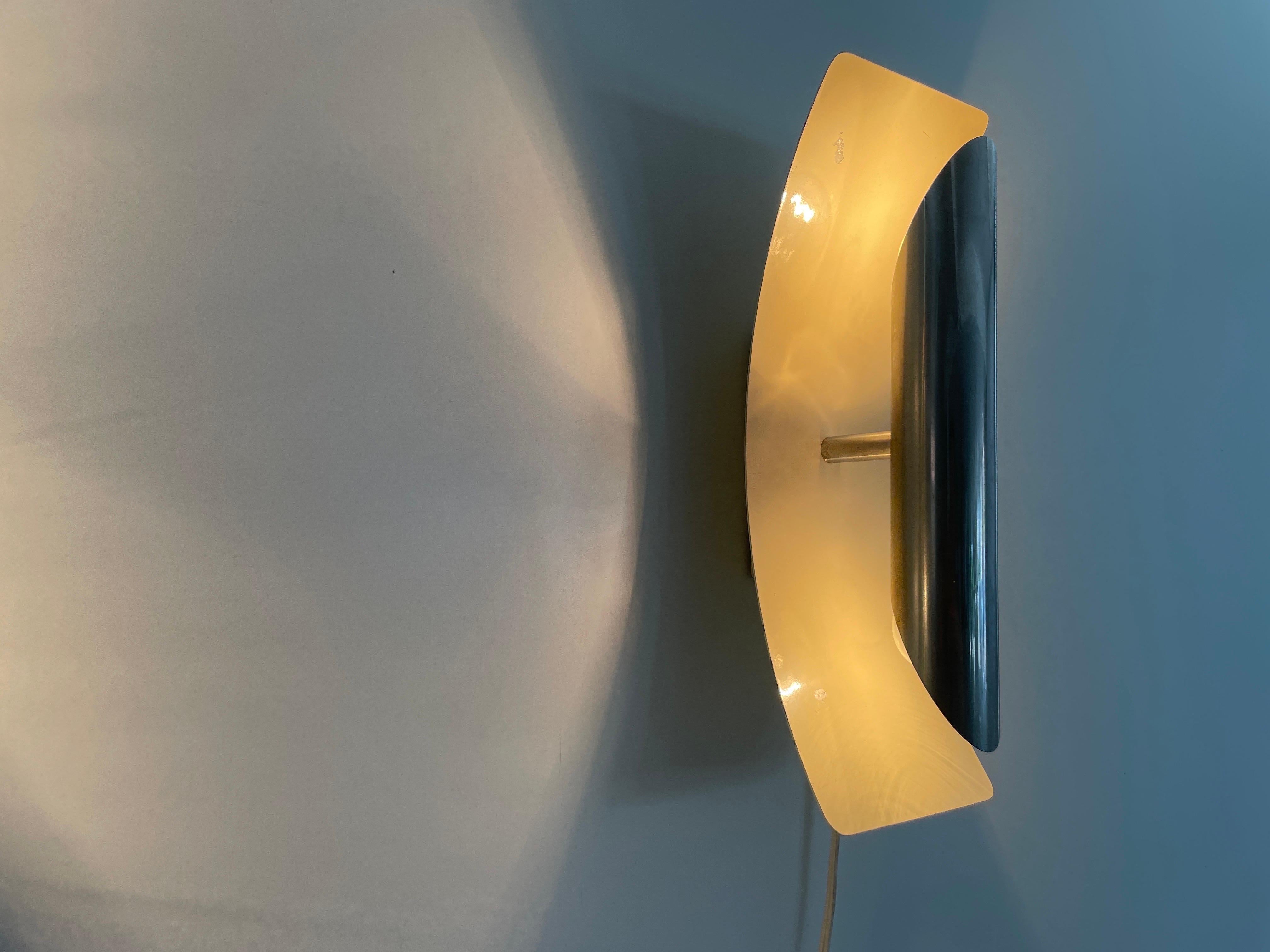 Enamaled Metal and Chrome Head Pair of Wall Lamps by Reggiani, 1960s, Italy For Sale 9