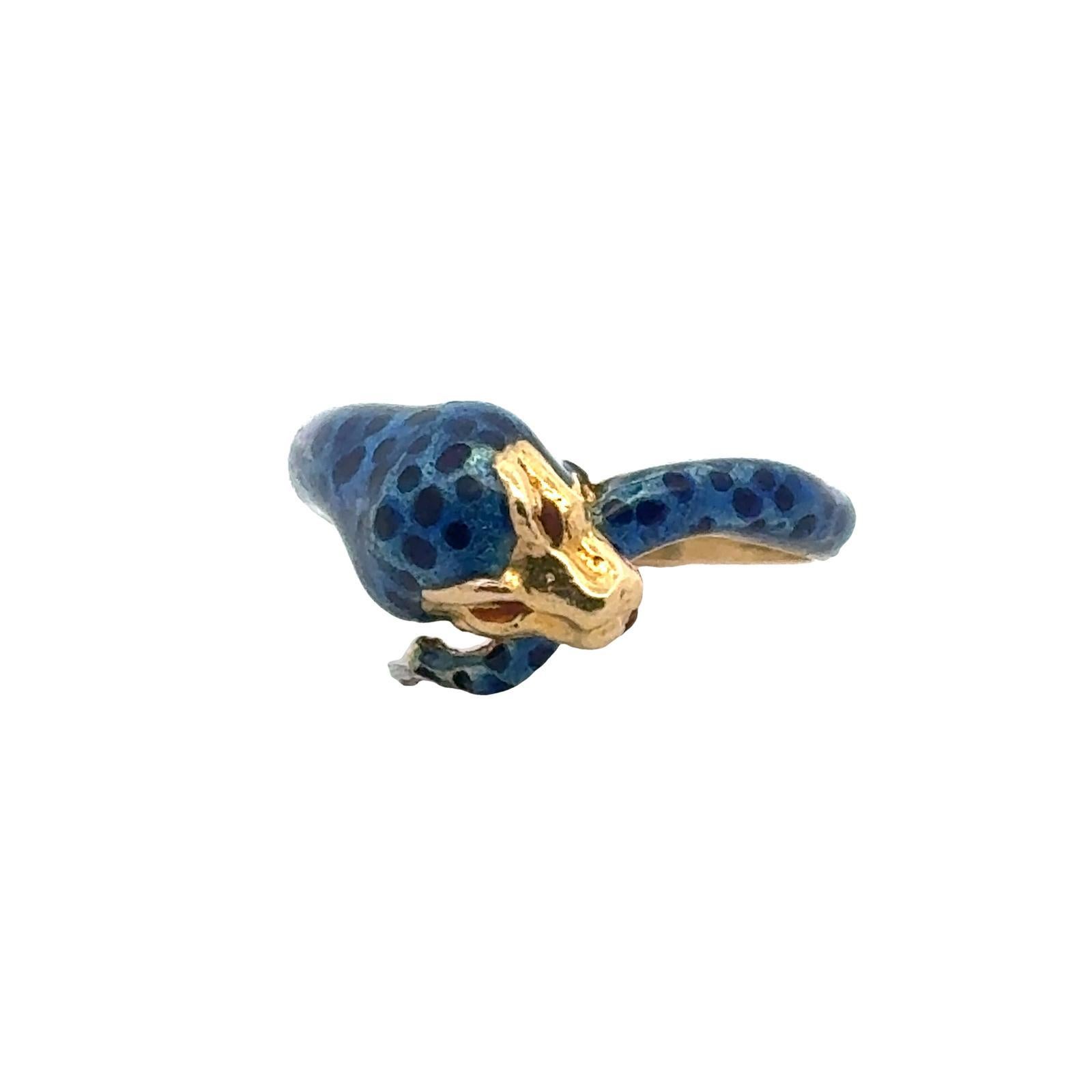 Enamel 18 Karat Yellow Gold Vintage Cougar Band Ring 2