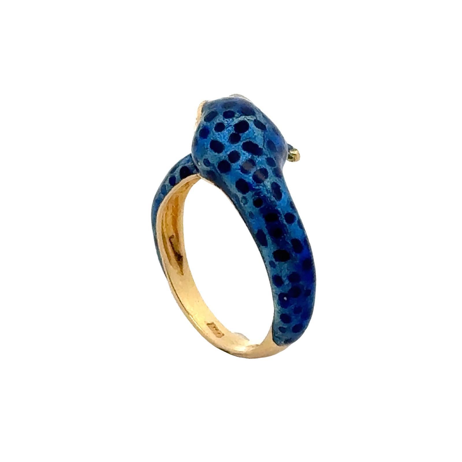 Enamel 18 Karat Yellow Gold Vintage Cougar Band Ring 3