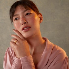 Emma Chapman Diamond Enamel 18k Yellow Gold Flower Ring