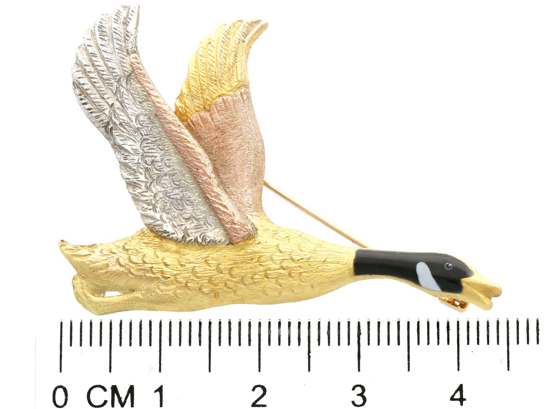 Women's or Men's Vintage Enamel, Rose, White and Yellow Gold Goose Brooch For Sale