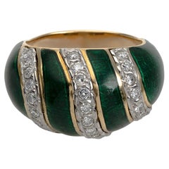 Anello in oro con smalto e diamanti