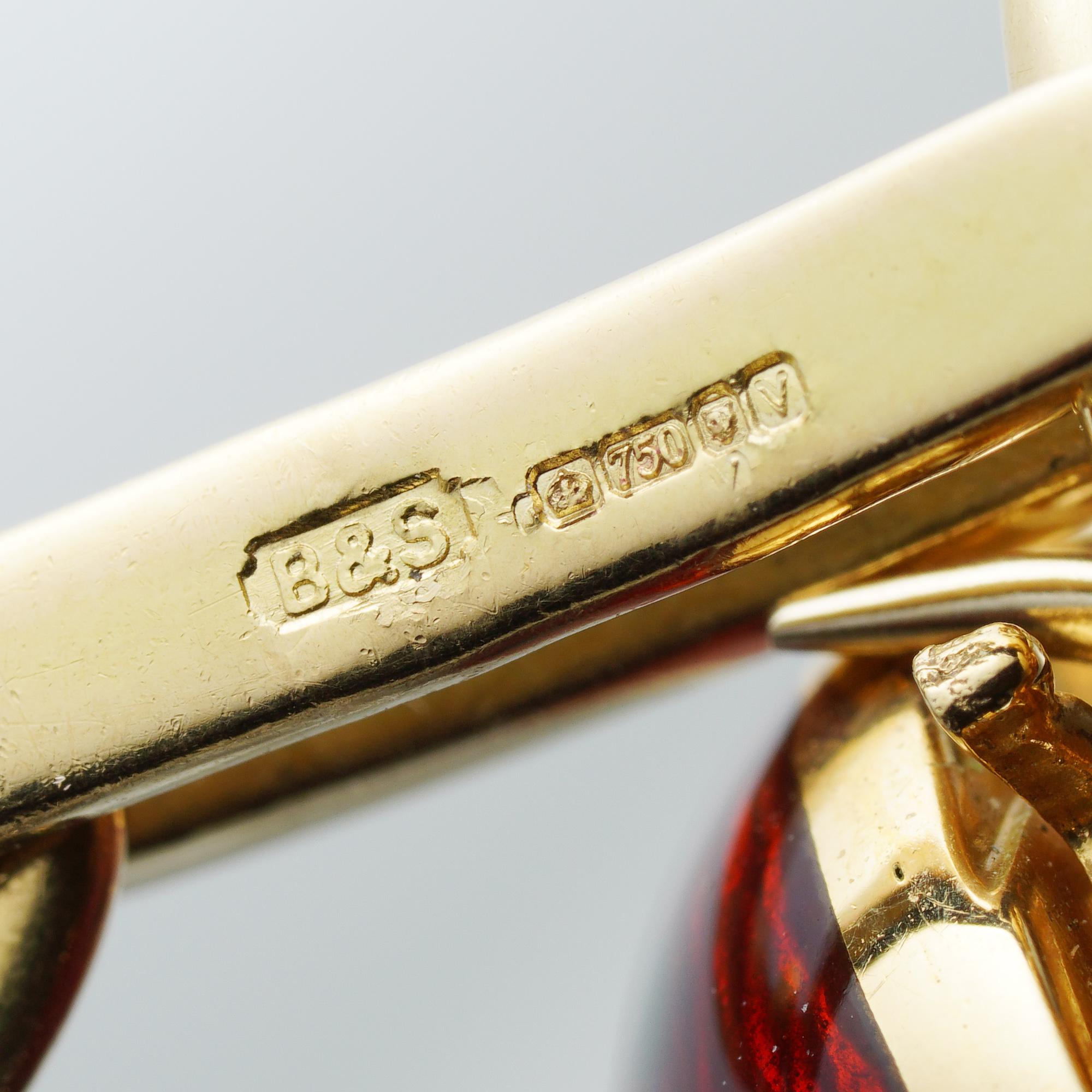 Enamel and Diamond Ladybird Bracelet In Excellent Condition In London, GB