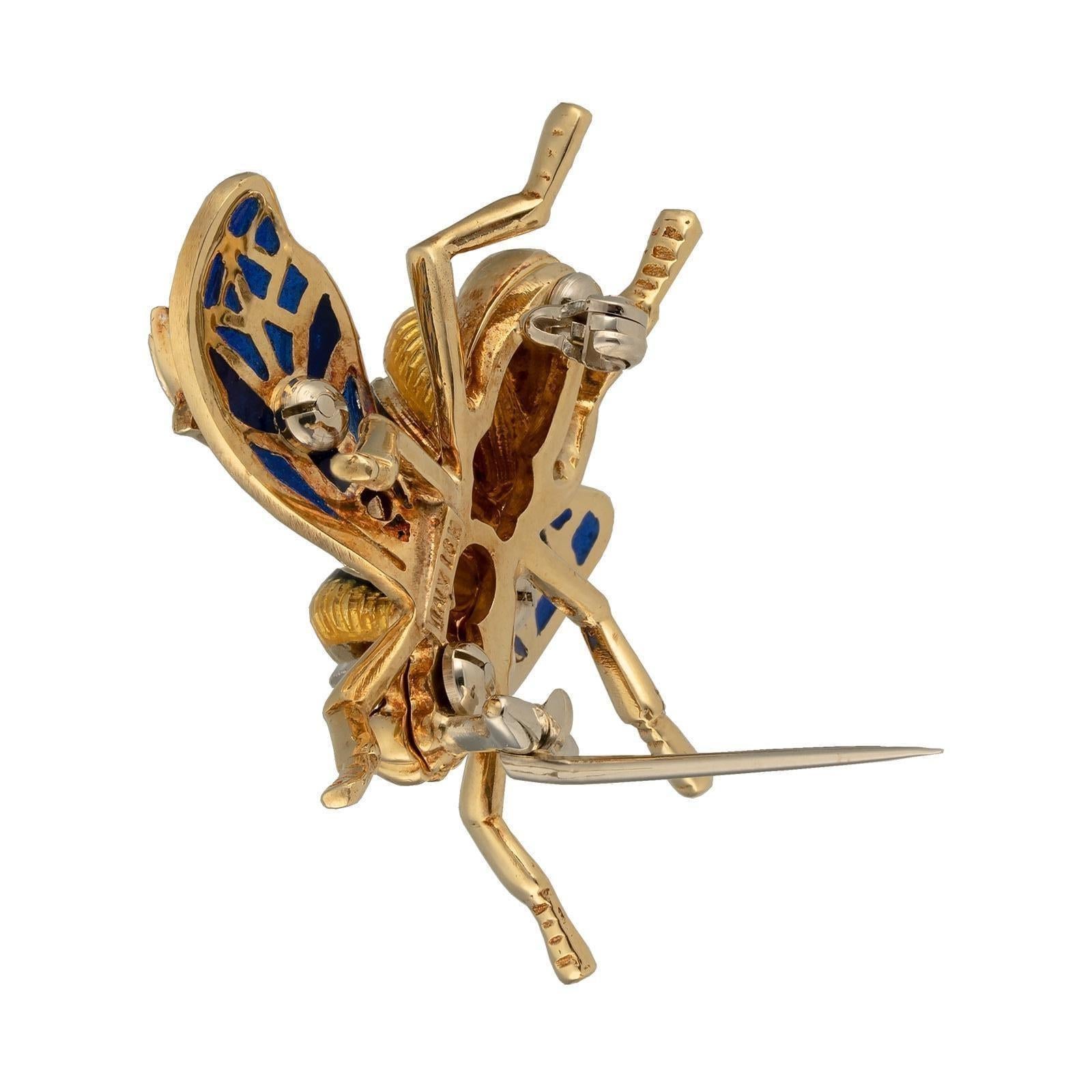 Retro Gold Bee Brooch with Diamonds and Enamel For Sale 1